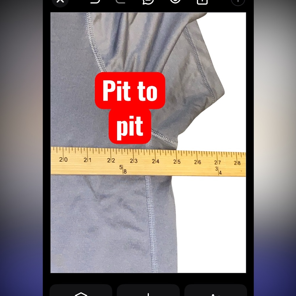 The North Face Men's Gray short Sleeve Tee - Picture 3 of 4